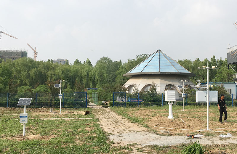 Meteorological environment monitor